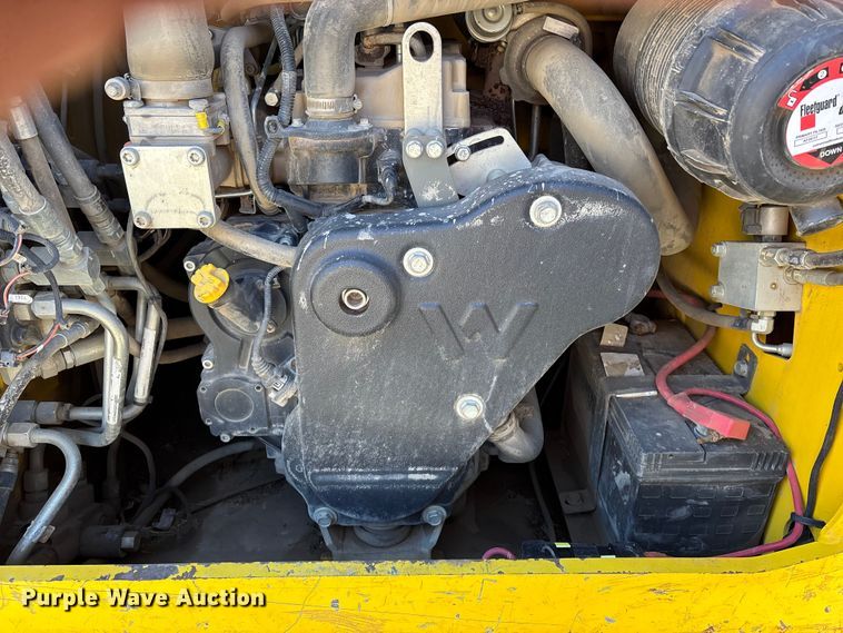 image for item ES5022 Wacker Neuson ST31 tracked skid steer loader