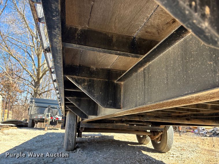 image for item ES5023 2014 Load Trail Load Max equipment trailer