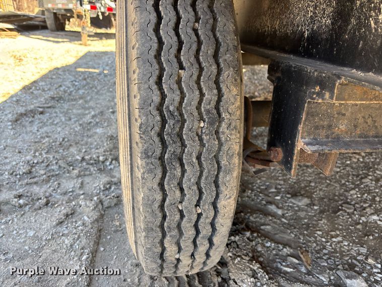 image for item ES5023 2014 Load Trail Load Max equipment trailer