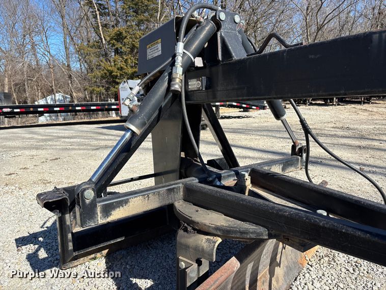 image for item ES5024 Palm skid steer grader