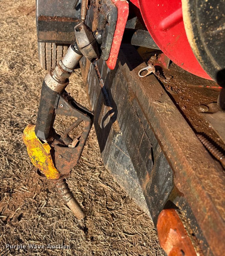 image for item ES5600 1992 United Enterprises fuel trailer