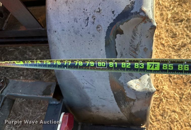 image for item ES5600 1992 United Enterprises fuel trailer