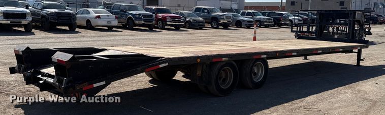 image for item ES5812 2002 Central Trailer Corp. equipment trailer