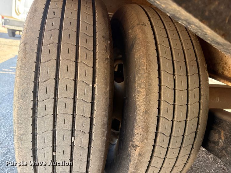 image for item ES5812 2002 Central Trailer Corp. equipment trailer