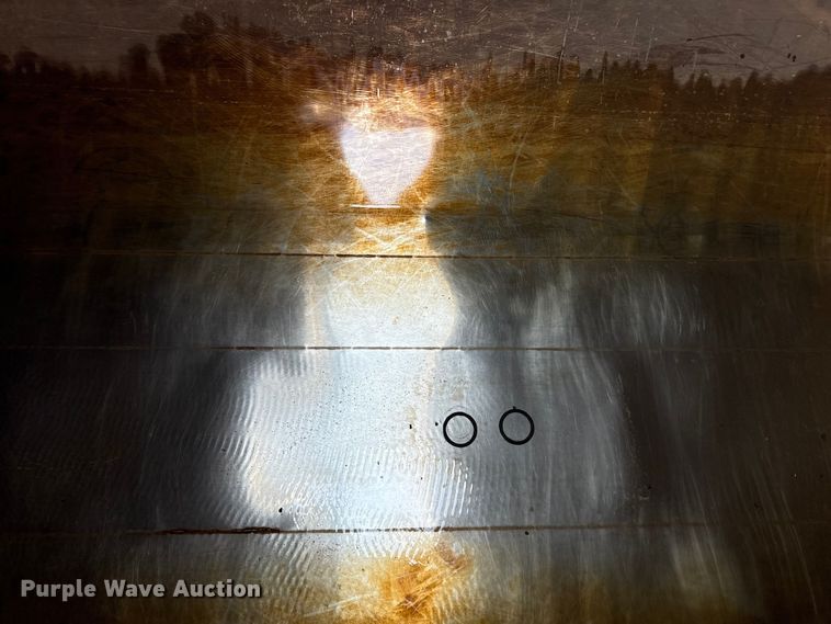 image for item ES5818 1979 Mack RL611LS water truck