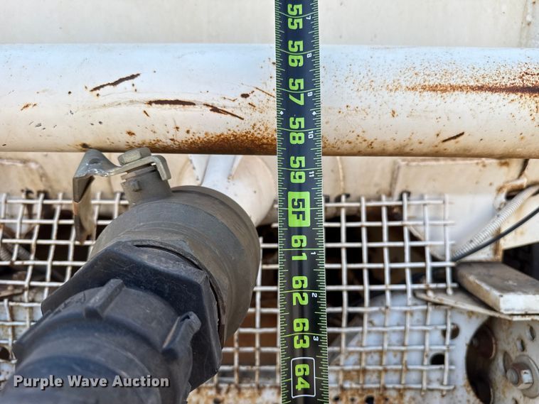 image for item ES5818 1979 Mack RL611LS water truck