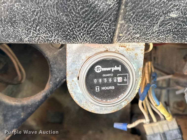 image for item ES5818 1979 Mack RL611LS water truck