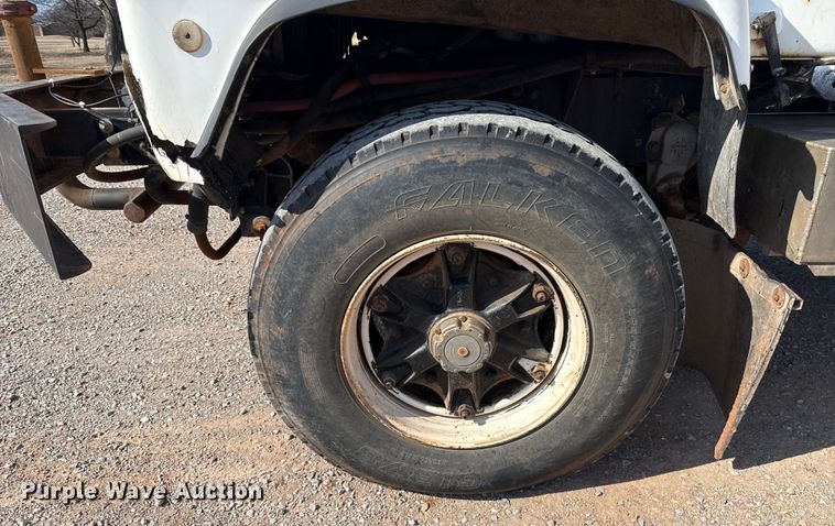 image for item ES5818 1979 Mack RL611LS water truck