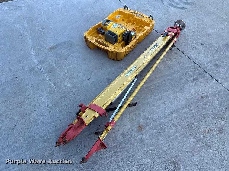 image for item ES5891 Spectra GL412N surveying equipment