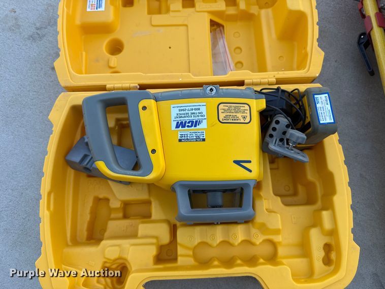 image for item ES5891 Spectra GL412N surveying equipment