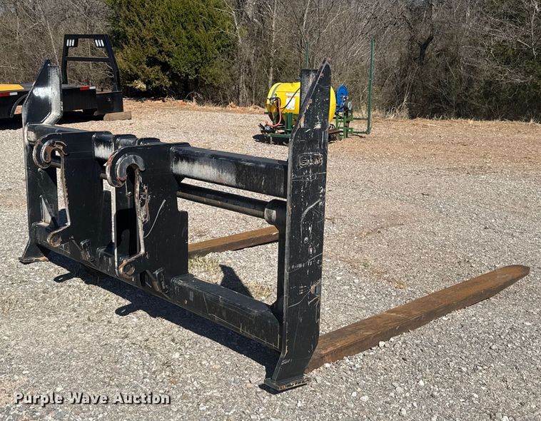 image for item ES5897 Sany wheel loader pallet forks