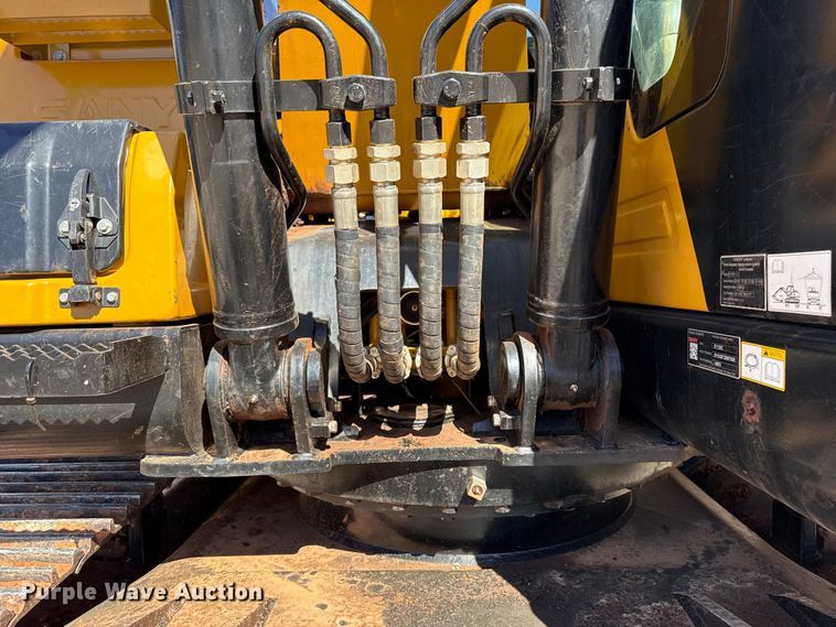 image for item ES5898 Sany SY135C excavator