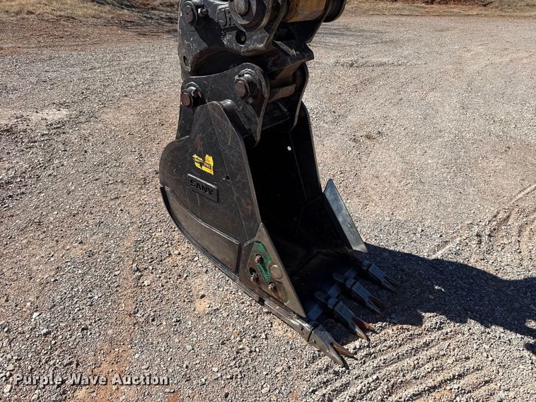 image for item ES5898 Sany SY135C excavator