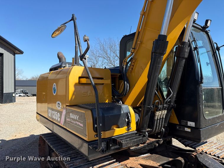 image for item ES5898 Sany SY135C excavator