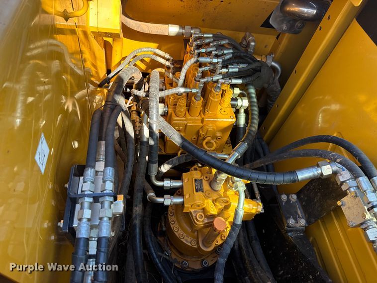 image for item ES5898 Sany SY135C excavator