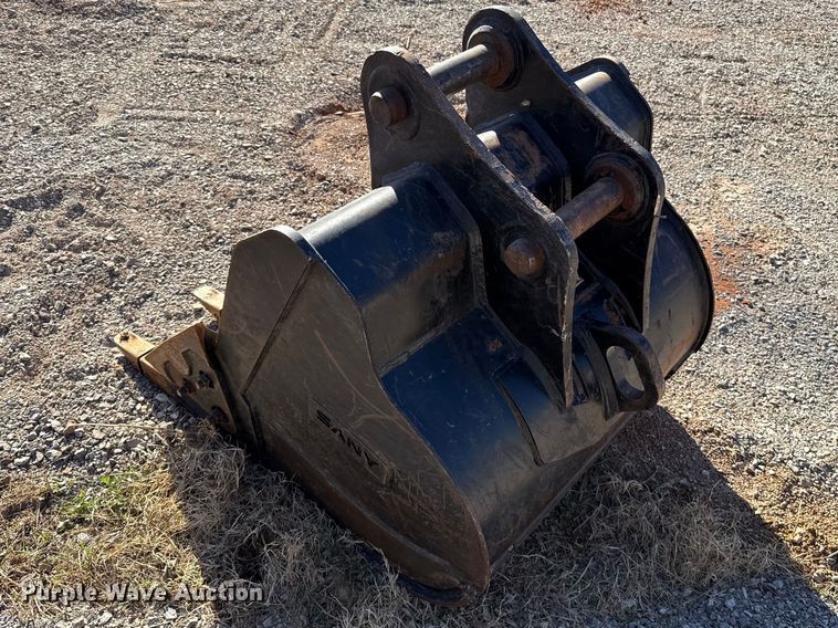 image for item ES5898 Sany SY135C excavator