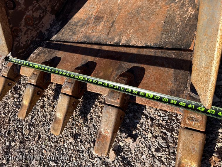 image for item ES5898 Sany SY135C excavator