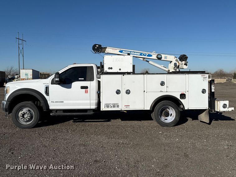 image for item ES5901 2018 Ford F550 Super Duty XL utility / service truck