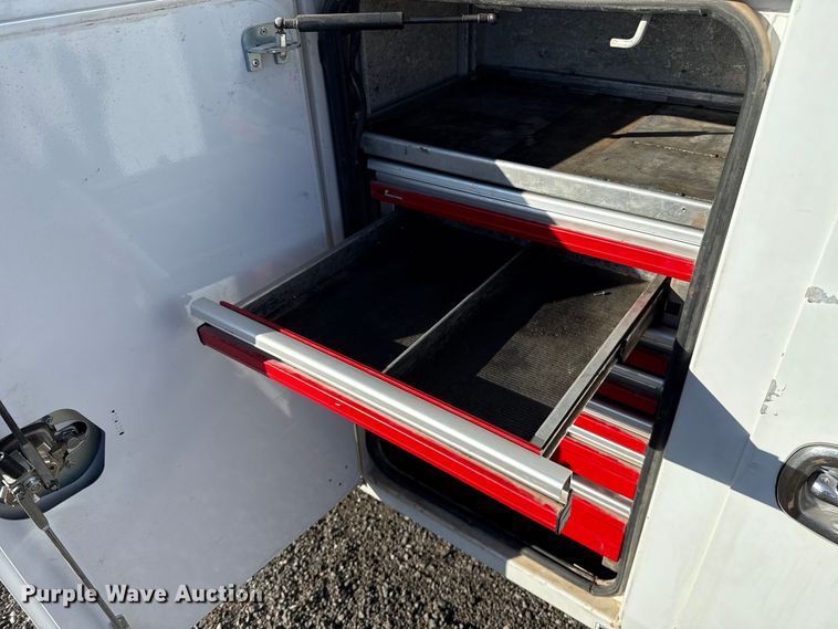 image for item ES5901 2018 Ford F550 Super Duty XL utility / service truck