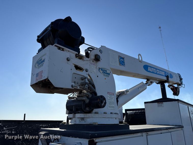 image for item ES5901 2018 Ford F550 Super Duty XL utility / service truck