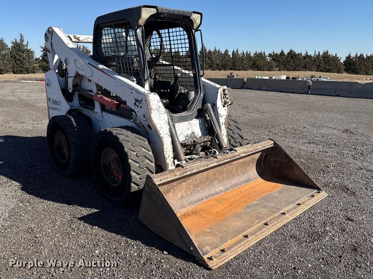 image for item ES5902 2014 Bobcat S770 skid steer loader