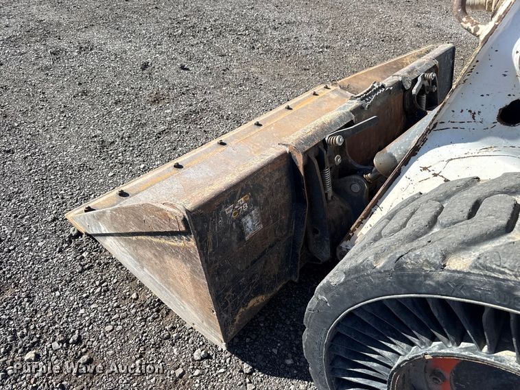 image for item ES5902 2014 Bobcat S770 skid steer loader
