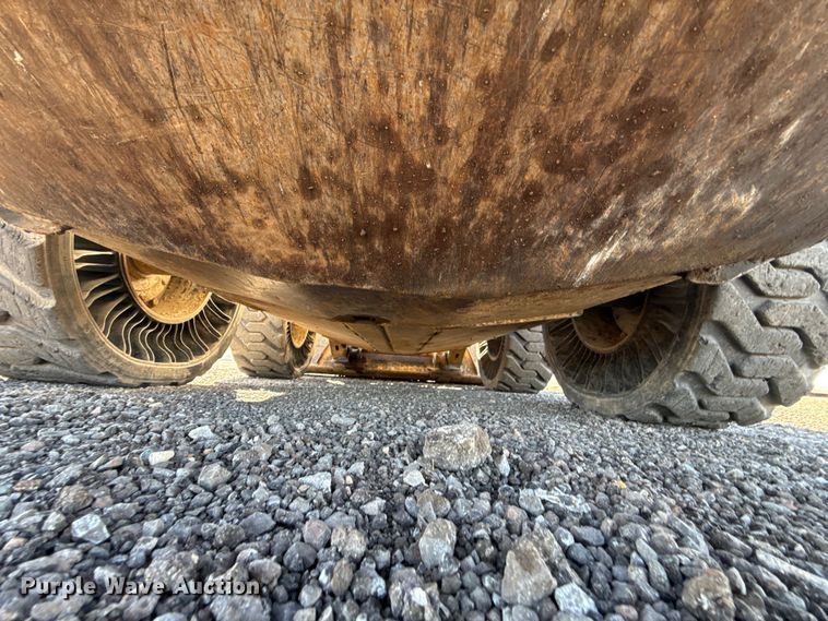 image for item ES5902 2014 Bobcat S770 skid steer loader