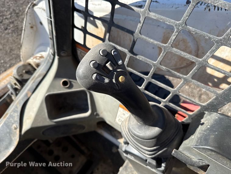 image for item ES5902 2014 Bobcat S770 skid steer loader