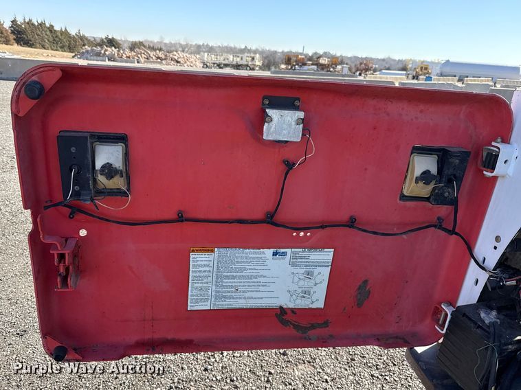 image for item ES5902 2014 Bobcat S770 skid steer loader