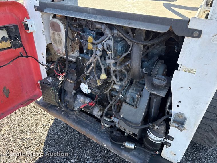 image for item ES5902 2014 Bobcat S770 skid steer loader