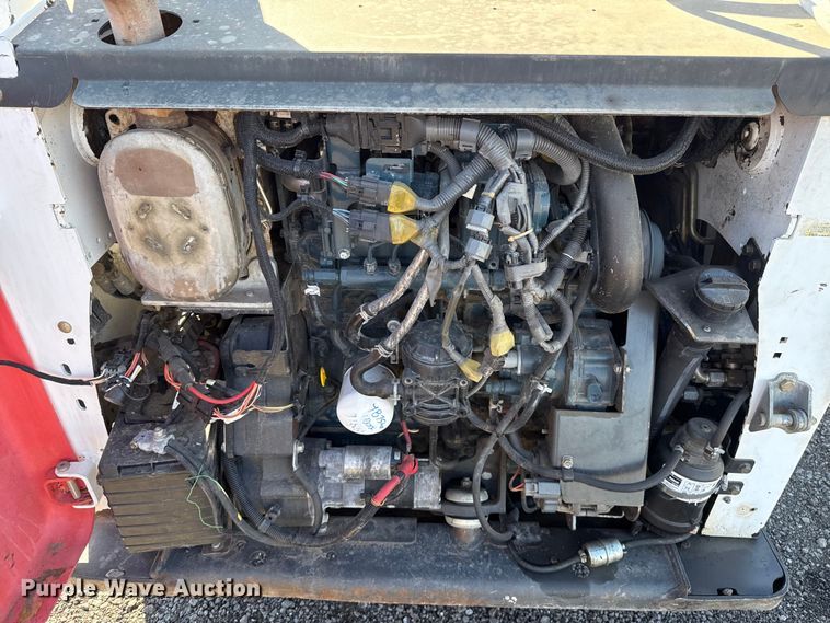 image for item ES5902 2014 Bobcat S770 skid steer loader