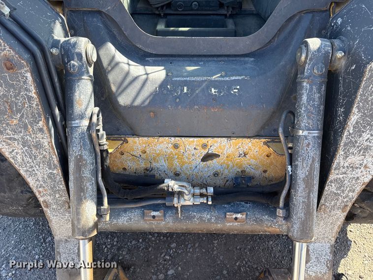 image for item ES5903 2019 John Deere 320G skid steer loader