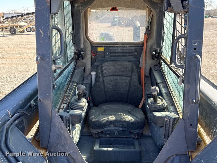 image for item ES5903 2019 John Deere 320G skid steer loader