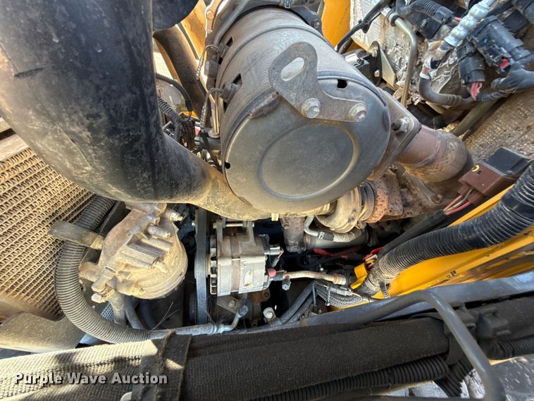 image for item ES5903 2019 John Deere 320G skid steer loader