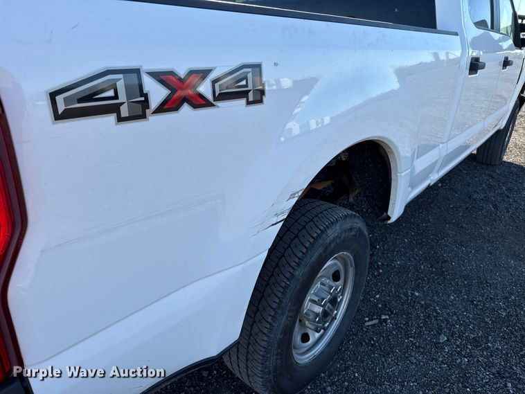 image for item ES5904 2020 Ford F250 Super Duty XL Crew Cab pickup truck