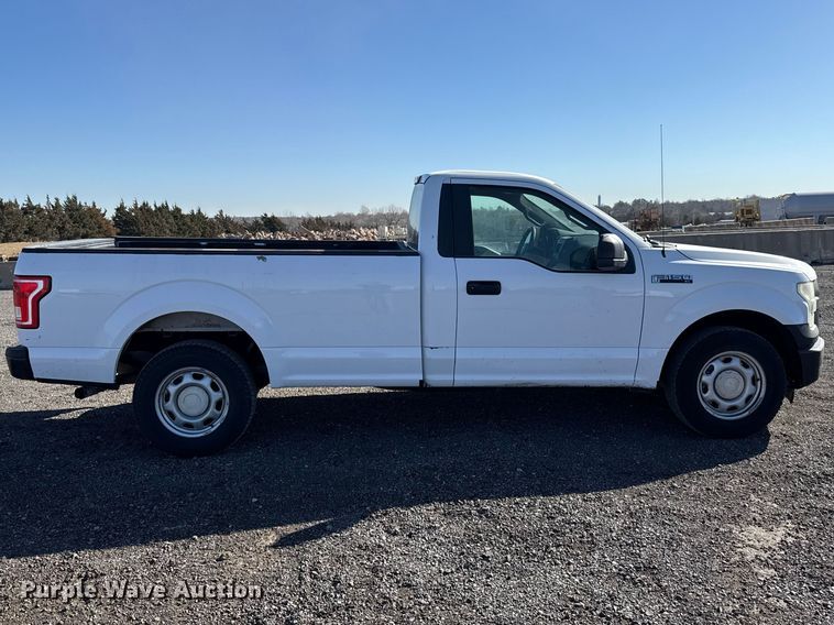 image for item ES5905 2016 Ford F150 XL pickup truck