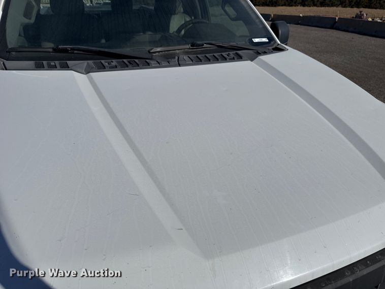 image for item ES5905 2016 Ford F150 XL pickup truck