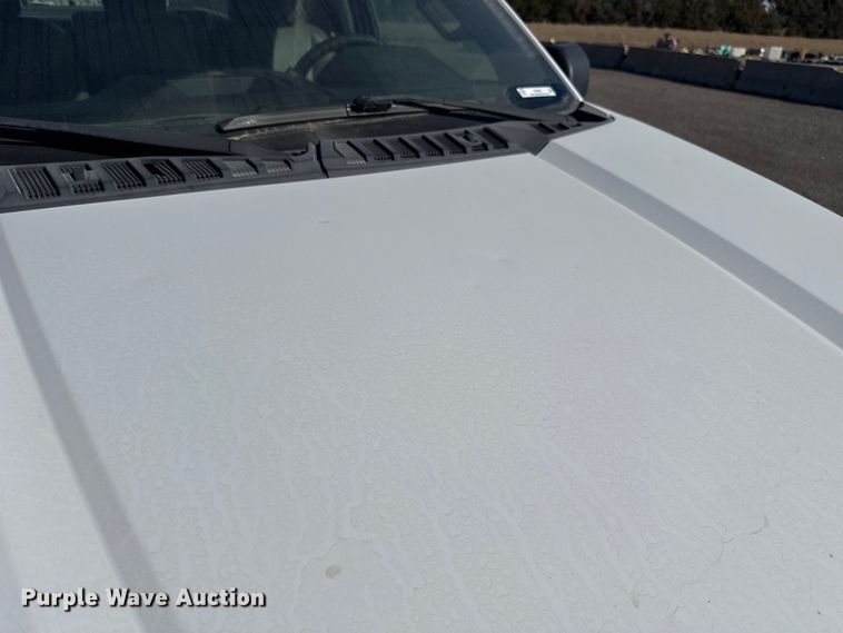 image for item ES5905 2016 Ford F150 XL pickup truck