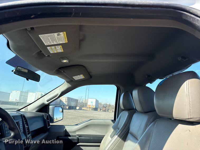 image for item ES5905 2016 Ford F150 XL pickup truck