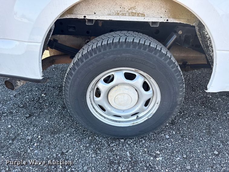 image for item ES5905 2016 Ford F150 XL pickup truck