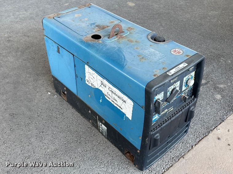 image for item ES5907 Miller Bobcat 250 welder/generator