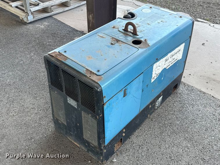 image for item ES5907 Miller Bobcat 250 welder/generator