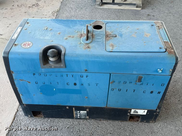 image for item ES5907 Miller Bobcat 250 welder/generator