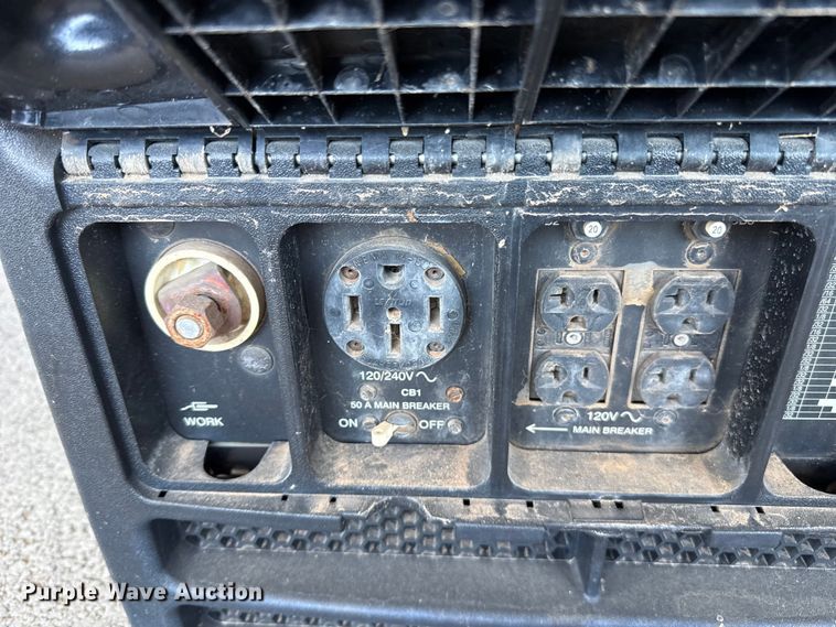 image for item ES5907 Miller Bobcat 250 welder/generator