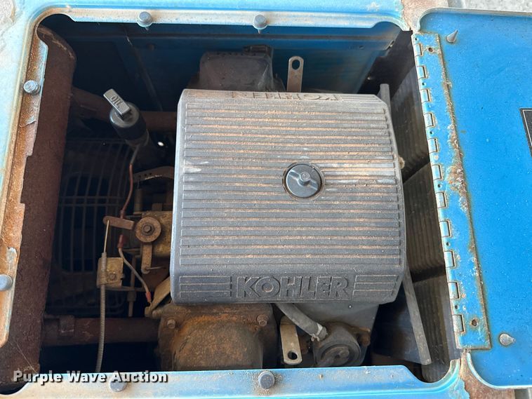 image for item ES5907 Miller Bobcat 250 welder/generator