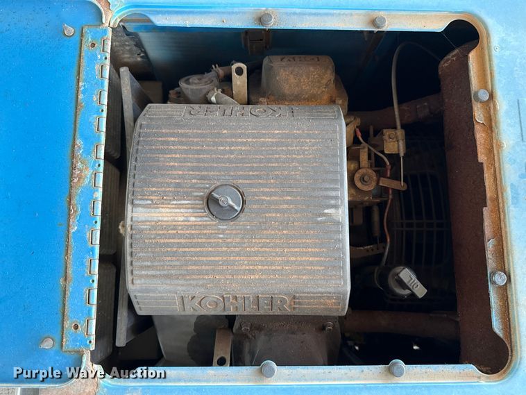 image for item ES5907 Miller Bobcat 250 welder/generator