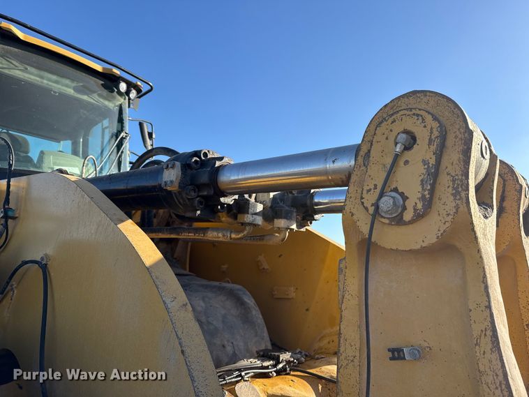 image for item ES5909 2018 Caterpillar 980M wheel loader