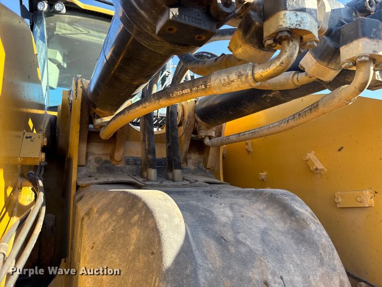 image for item ES5909 2018 Caterpillar 980M wheel loader