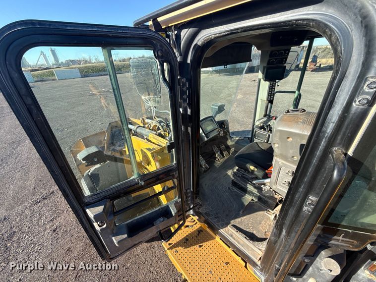 image for item ES5909 2018 Caterpillar 980M wheel loader