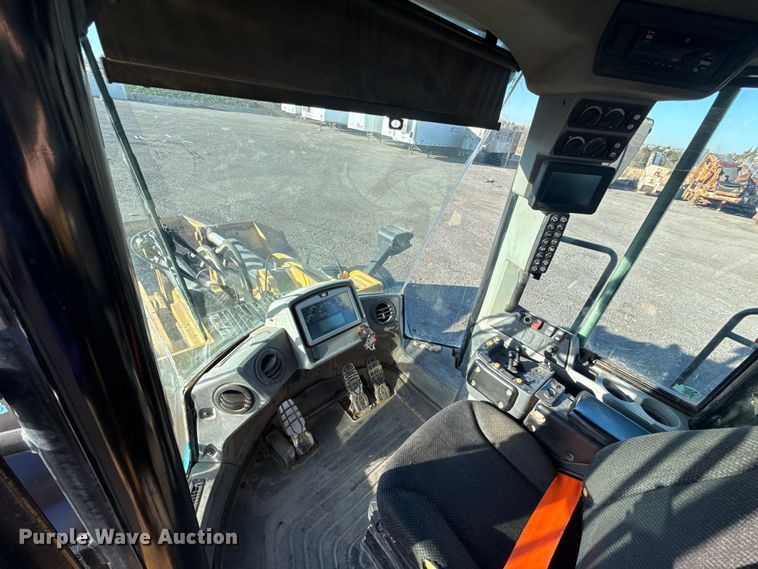 image for item ES5909 2018 Caterpillar 980M wheel loader